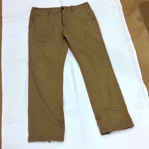 Well worn khakis size 32x32